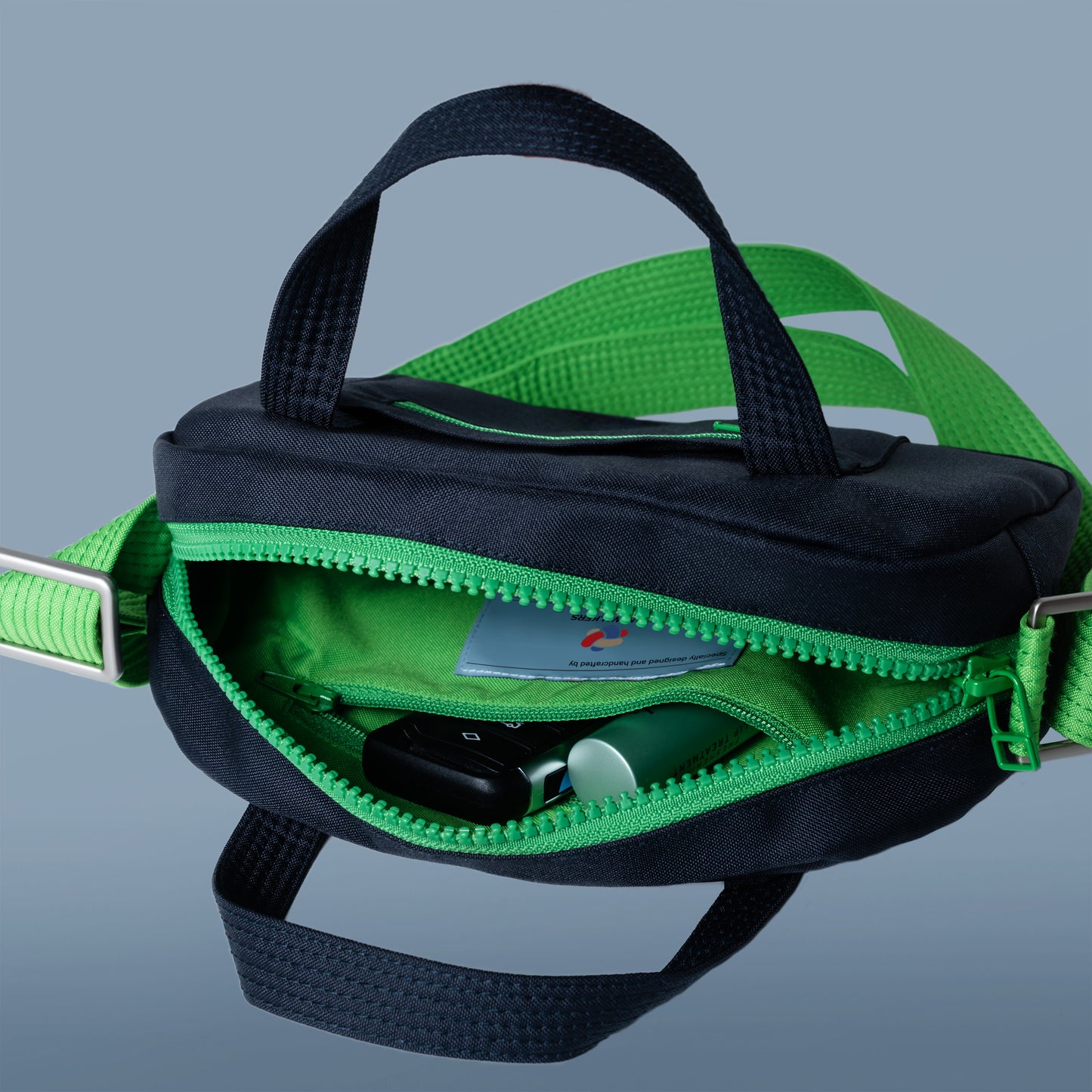 UW Swift Walker Bag - DarkBlue