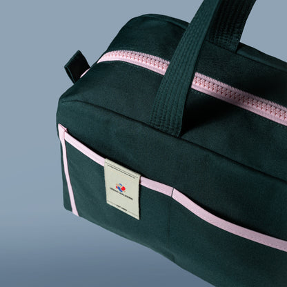UW Turf Walker Bag - DarkGreen